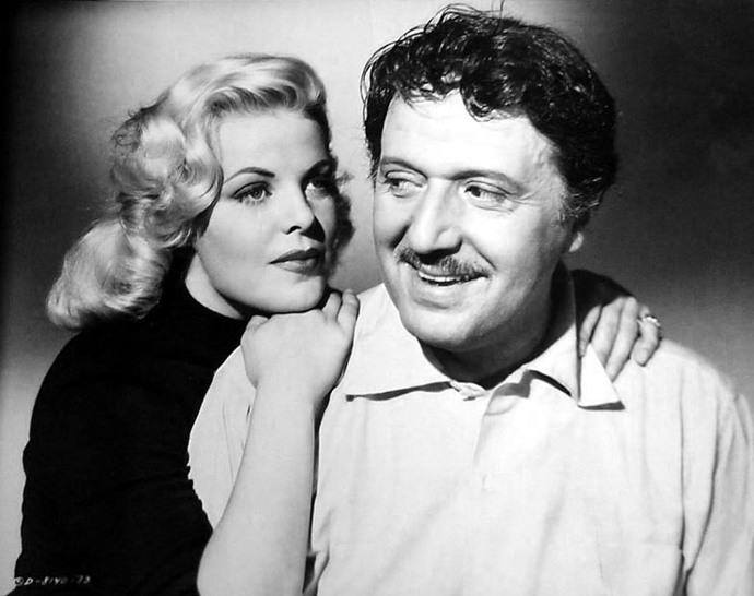 Jako další z představitelů milovnických rolí, byly jeho postavy kombinovány: mužský šarm s komediální polohou a velice přirozeným a civilním způsobem hraní.