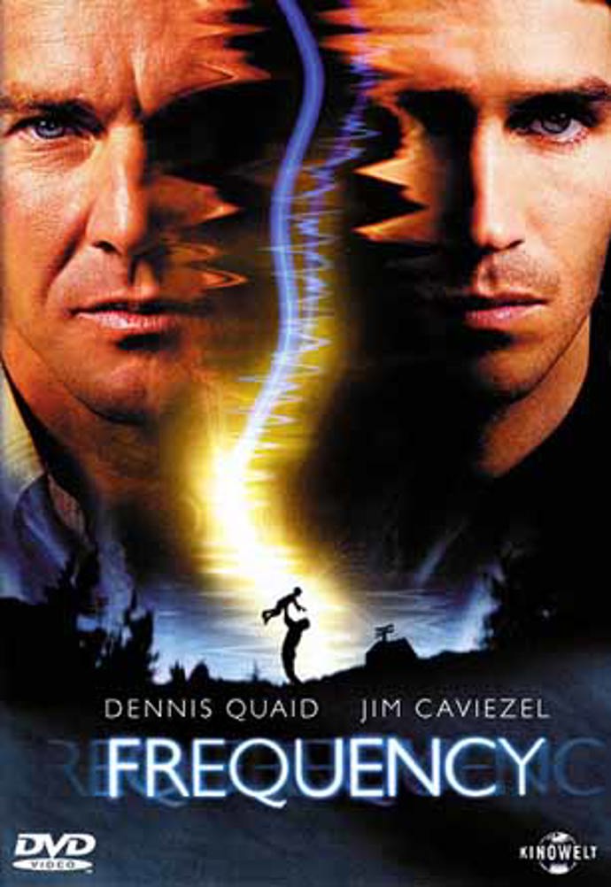 Nyní ho může varovat, takže otec nezemře, ale následky, které tento zásah do historie způsobí, budou mnohem závažnější, než si myslel...