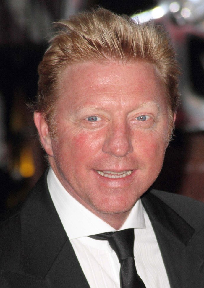 Boris Becker je bývalý profesionální německý tenista, olympijský vítěz ve čtyřhře z LOH 1992 v Barceloně a trojnásobný šampion ve dvouhře na nejslavnějším turnaji světa ve Wimbledonu, na kterém se stal v roce 1985 nejmladším vítězem v jeho historii.
