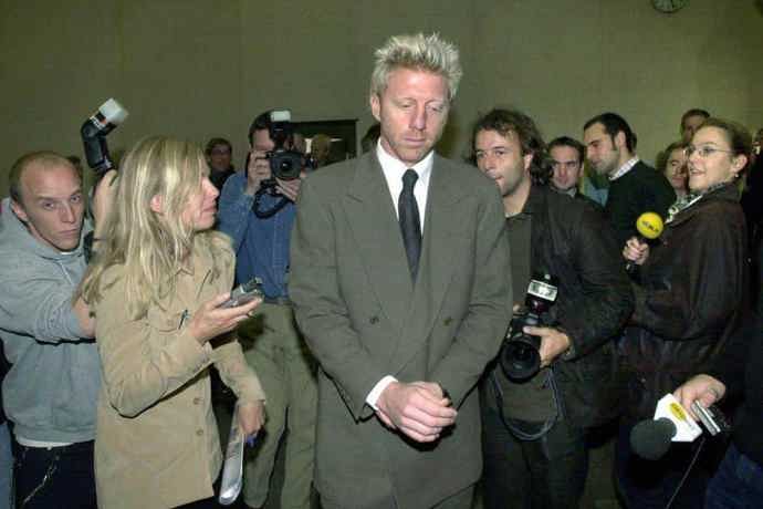 Boris Becker je bývalý profesionální německý tenista, olympijský vítěz ve čtyřhře z LOH 1992 v Barceloně a trojnásobný šampion ve dvouhře na nejslavnějším turnaji světa ve Wimbledonu, na kterém se stal v roce 1985 nejmladším vítězem v jeho historii.