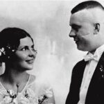 Aenne Burdová nazývaná též Královna odívání vlastním jménem Anna Magdalenne Burdová, rozená Anna Magdalene Lemmingerová byla německá vydavatelka, manažerka a podnikatelka.