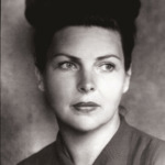 Náruživě se věnovala své soukromé vášni: olejové malbě. Na rozdíl od svých synů, kteří obrazy jen sbírali.