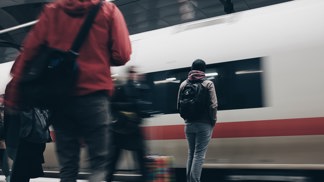 Chybí vám ve vlaku nikotin? Už nemusí!