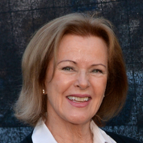 V letech 1992–1999 byla vdaná za prince Heinrich Ruzzo Reuß von Plauen, který v roce 1999 zemřel na rakovinu.