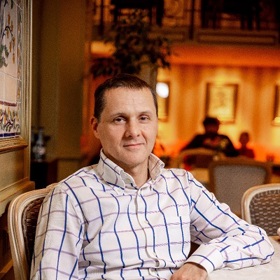 Jurij Kolesník je šéfkuchařem restaurace La Veranda