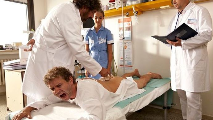 Doktor od jezera hrochů je česká filmová komedie z roku 2010 režiséra Zdeňka Trošky natočená podle stejnojmenné knihy Miloslava Švandrlíka.
