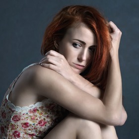 Do fantazie můžeme také utíkat od problémů, které bychom měli řešit. Žít ve světě fantazie je přitom snazší než žít v reálném světě. 