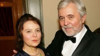 Josef Abrhám je český herec, manžel herečky Libuše Šafránkové.