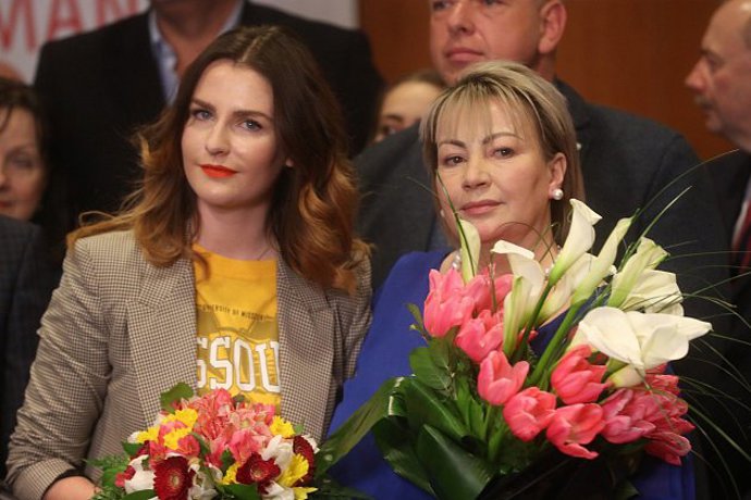 V roce 2016 prezident Zeman sdělil, že Kateřina Zemanová studuje a pracuje v Londýně.