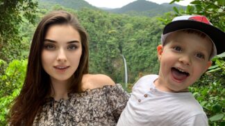 Ukrajinská Miss přišla o svou korunku kvůli mateřství. Teď se chce soudit a vybojovat nová pravidla v soutěži krásy