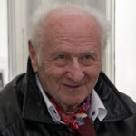 13. listopadu 1942 byl poslán do Terezína; později poznal i další koncentrační tábory Osvětim a Buchenwald. V dubnu 1945 jako zázrakem uprchl z transportu smrti (z Buchenwaldu do Dachau) a ukrýval se až do konce války v Praze.