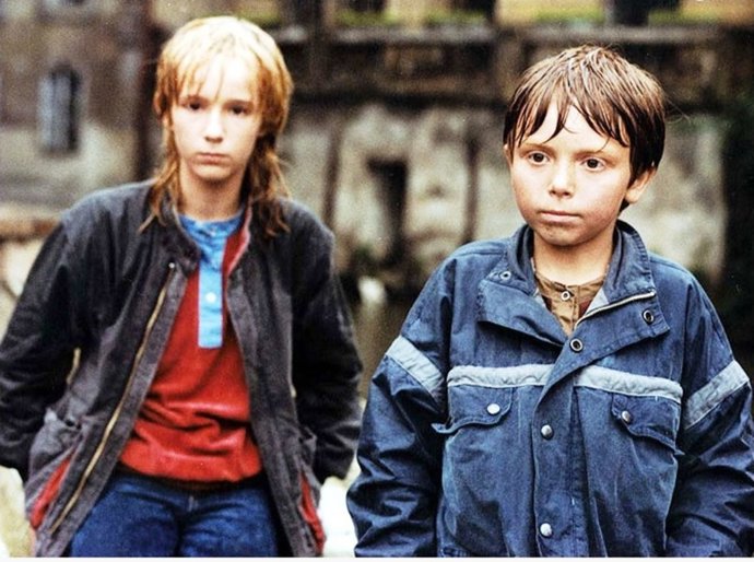 Na svůj výkon, např. právě v seriálu Chobotnice z II. patra (1986), se už prý nemůže ani dívat. A ani její dcerka se na ni nedívala jako malá. Nechápala, jak je možné, že je maminka s ní v obýváku a zároveň na televizní obrazovce.