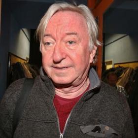 Svůj především komediální talent za více než čtyřicet let uplatnil v dlouhé řadě divadelních, filmových, rozhlasových i televizních rolí.