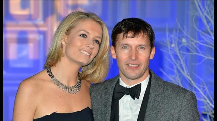 Ve videoklipu „High“ je zahrabán v poušti, ve „Wise men“ je chycen jako rukojmí a v „You're Beautiful“ naznačuje sebevraždu.