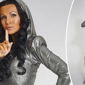 Účinkovala v dětském divadle Úsmev v Bratislavě, v Divadle Andreja Bagara v Nitře a v Bábkovom divadle v Žilině.