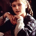 O roli malé Amy měla zájem i Natalie Portmanová. Role nakonec připadla Kirsten Dunstové.