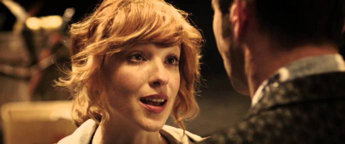 Snímek měl být podle záměru natočen ve stylu francouzských crime noir filmů. Pojednává o duelu kmotra Vedrala (předlohou pro něj byl Mrázek) a policisty Cajthamla.