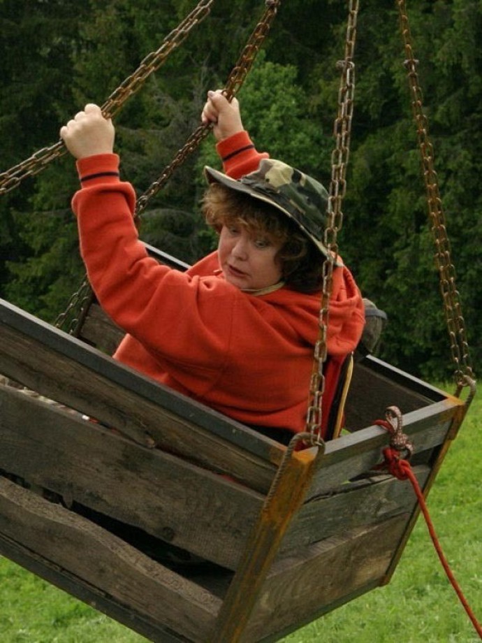 Naďa Konvalinková nesnáší krupicovou kaši. Bylo pro ni tedy hotovým utrpením, když ji musela ve filmu pozřít.