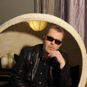 Richard Müller, hvězda slovenské pop music se na vás na Česko-Slovenském plese bude těšit se svým vystoupením.