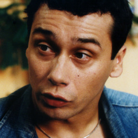 Pupendo je film režiséra Jana Hřebejka z roku 2003, natočený na motivy knih Petra Šabacha, zejména knihy Opilé banány. Film ukazuje život v Československu v době komunistického režimu 80. let 20. století. Na snímku Pavel Liška.