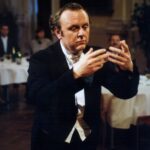 Český film z roku 2003 s Jaroslavem Duškem v roli placeného společníka osamělých dam v hlavní roli.