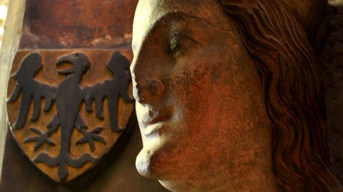 Nejvíce dětí ovšem Karlovi IV. dala Alžběta Pomořanská. Lámala pro něj podkovy a dokonce za jeho uzdravení vykonala pouť. 