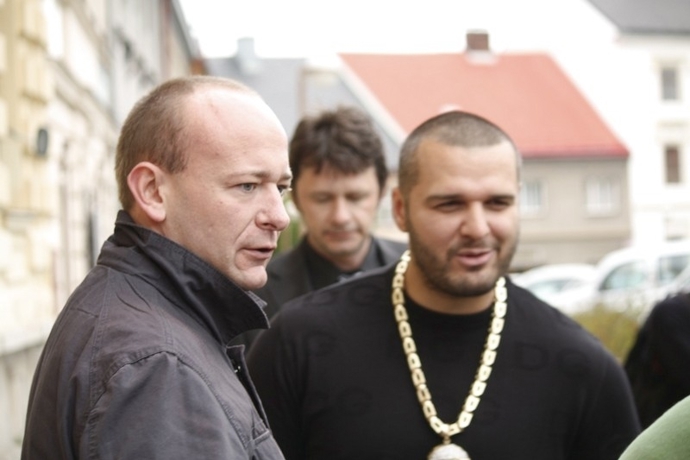 Česká premiéra byla 28. října 2010. 