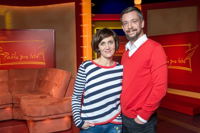 Ester se narodila 15. 12. 1972 v Praze, znamením je Střelec.