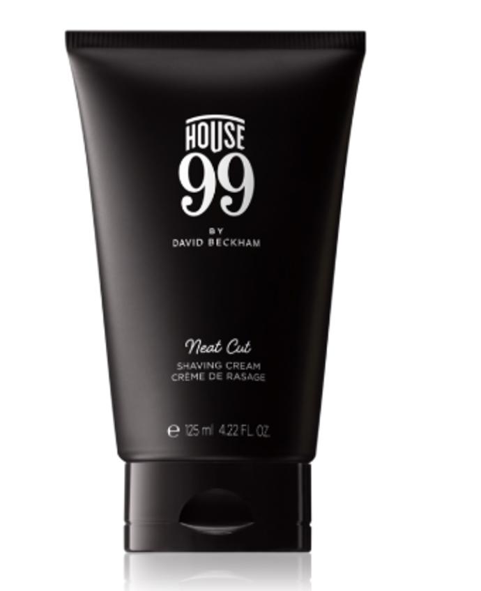 Po tomto krému budete mít zaručeně hladkou pokožku. Ten hydratuje či zabraňuje podráždění. Jedná se o výrobek kosmetických produktů House 99.