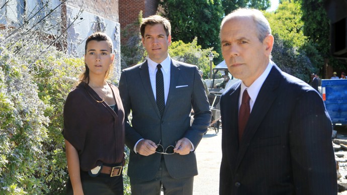 Herec Mark Harmon používá během natáčení své vlastní ruční nářadí.