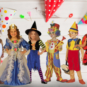 Karnevalové kostýmy mohou být různorodé a děti si tak mohou zvolit, za kterého svého oblíbence chtějí jít.