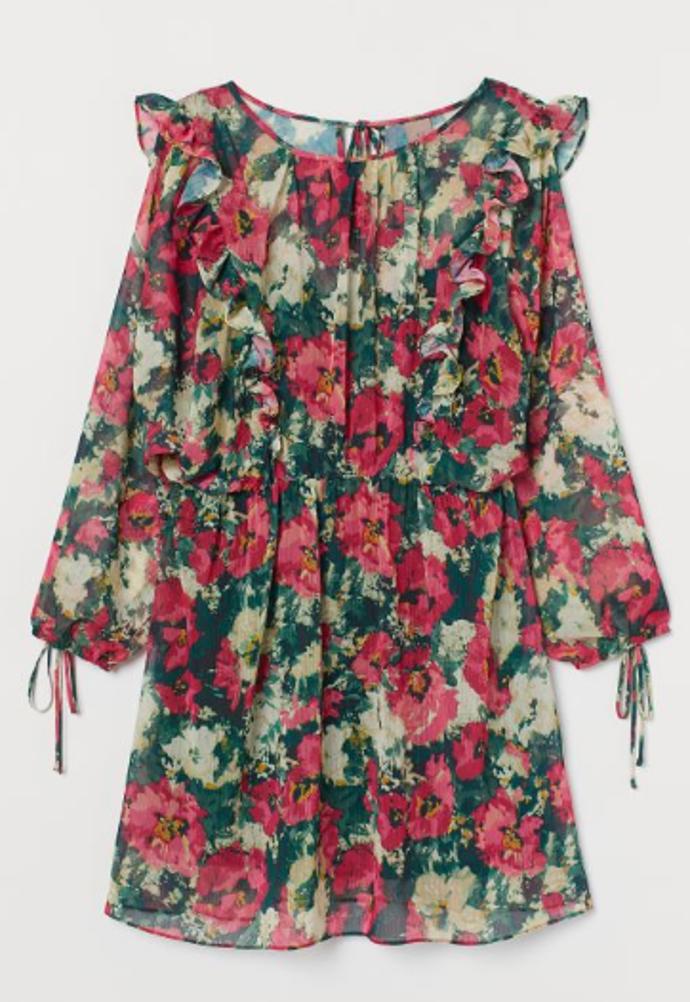 Slow fashion umí být i stylová. S těmito šaty s květinovým vzorem budete nejen trendy, ale také přispějete k záchraně planety.