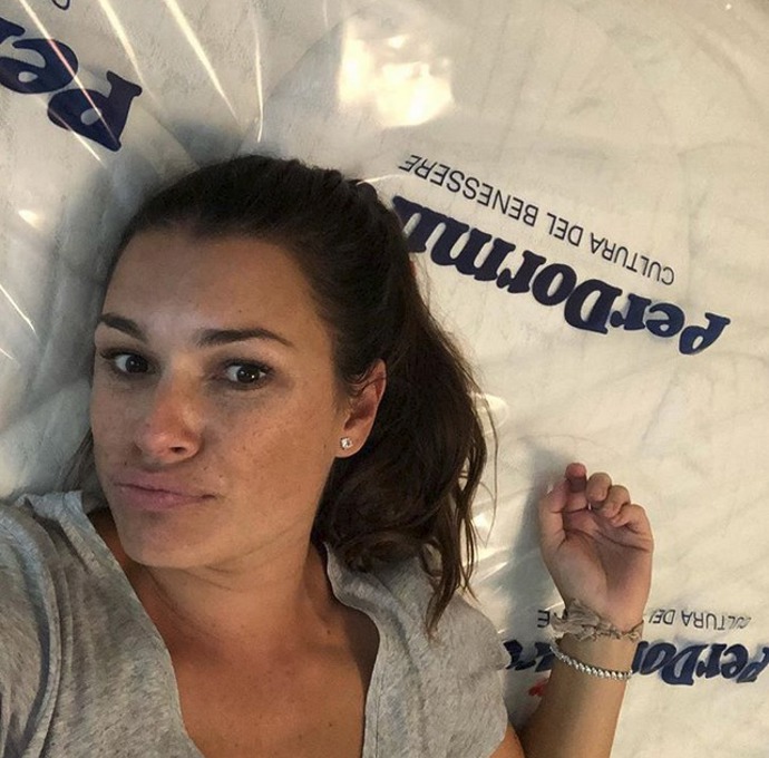 Alena se narodila a téměř celé své dětství prožila na pražských Vinohradech.