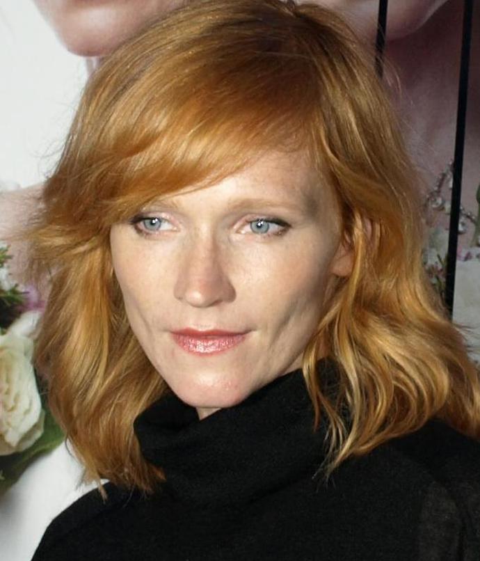 V roce 2005 se provdala za divadelního režiséra Zdeňka Janáčka, se kterým má tři děti. V roce 2004 ještě před svatbou se jim narodil syn Bruno Fidelio Janáček, v roce 2007 dcera Stella Ginger a v roce 2013 syn Max.