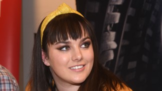 Krásná Ewa Farna: Mateřství jí sluší, malý Artur se má čile k světu