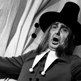 V Rossiniho Lazebníkovi sevillském v roce 1975