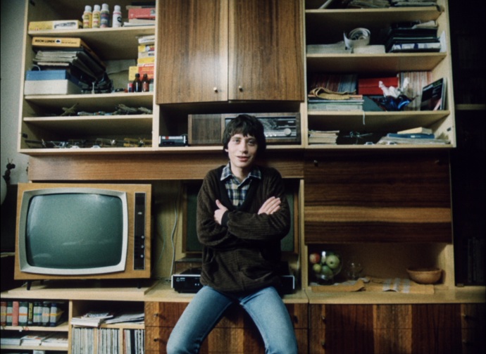 Pavel Kříž si za roli ve filmu Jak svět přichází o básníky odnesl honorář ve výši 2 400 korun.