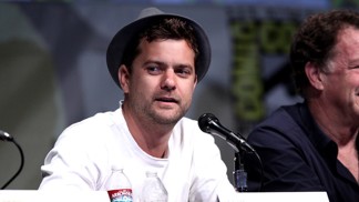 Joshua Jackson ze seriálu Dawsonův svět se už brzy stane tátou. Jenže kvůli koronaviru cítí úzkost