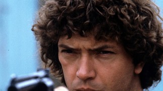 V mládí ho přepadli, půlku tváře má z plastu. Tajemství představitele Doyla ze seriálu Profesionálové