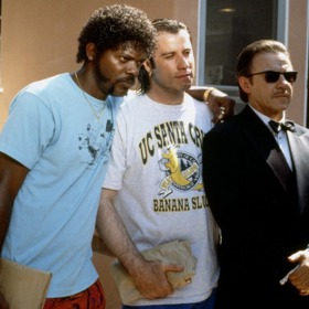 Film Pulp Fiction: Historky z podsvětí se prý stal velmi oblíbeným v amerických ghettech, kde rezonoval hlavně ikonický Jules v podání Samuela L. Jacksona.