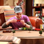 Tvůrci seriálu byli nekompromisní i v otázce oblečení. Každá postava si musela po celou dobu natáčení zachovat svůj styl.