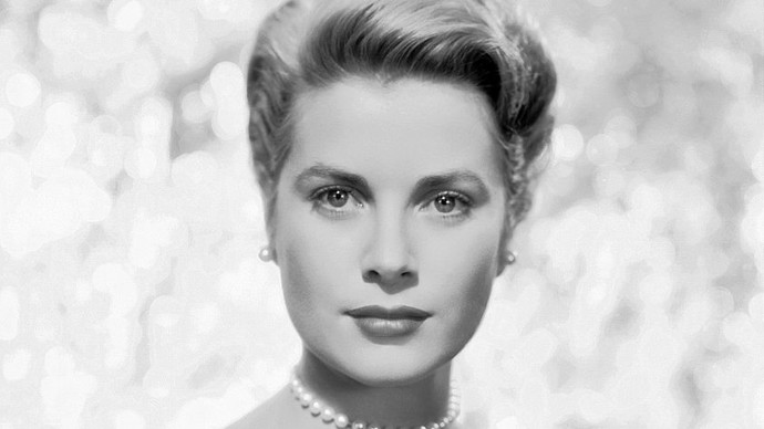 Matkou Alberta II. byla legendární herečka Grace Kelly.