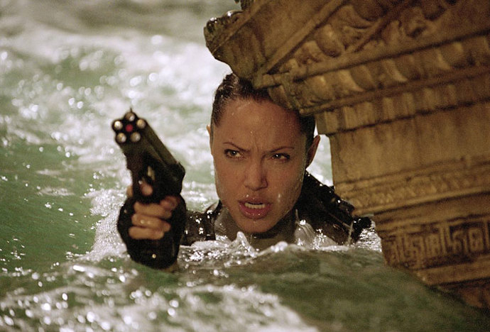 Podruhé a jinak. Tentokrát Jolie odmítla jakékoli vycpávky. Chtěla být přirozená.