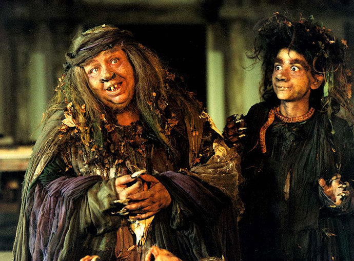 Helena Růžičková si kvůli dlouhým nehtům a nepohodlnému kostýmu mohla zajít na toaletu pouze před a po natáčení pohádky.