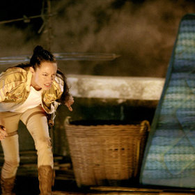 Natáčelo se v Řecku, Keni a Číně.