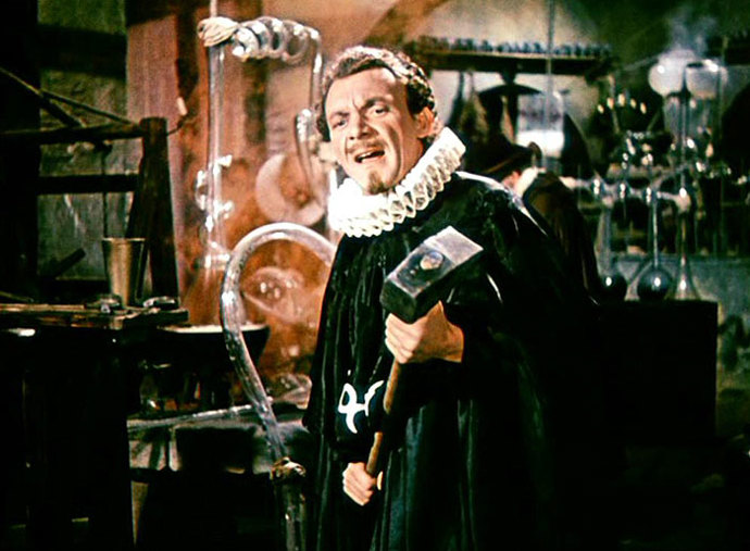 Kostýmy z Císařova pekaře patří mezi ty nejcennější skladové položky studia Barrandov.