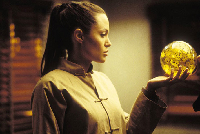 A právě v Číně byl film zakázán.