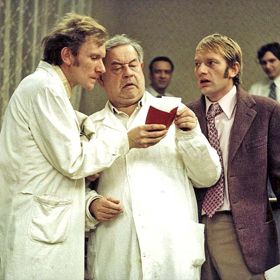 Pamatovat si ho můžete i z komedie Jáchyme, hoď ho do stroje!