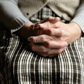 Na rukou se nachází spousta důležitých bodů.