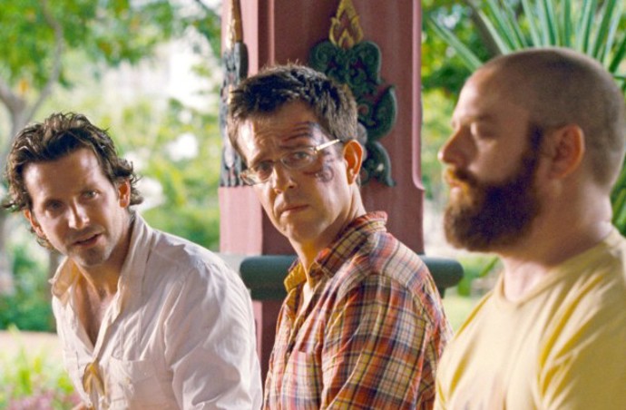 Jelikož bývalý prezident USA Bill Clinton navštívil lokace filmu během natáčení, jisté zdroje začaly ihned rozhlašovat, že si ve filmu zahraje cameo.